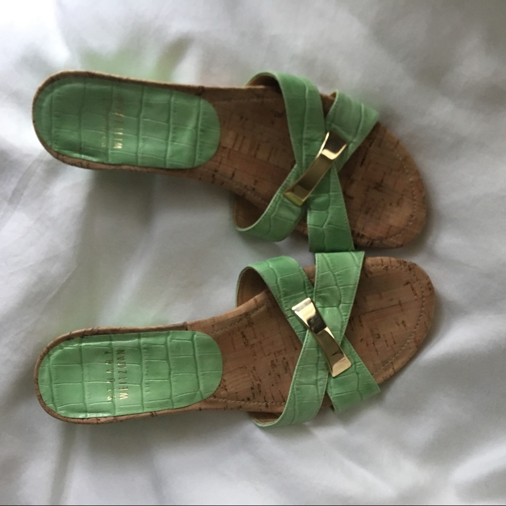 Stuart Weiztman Green Sandals